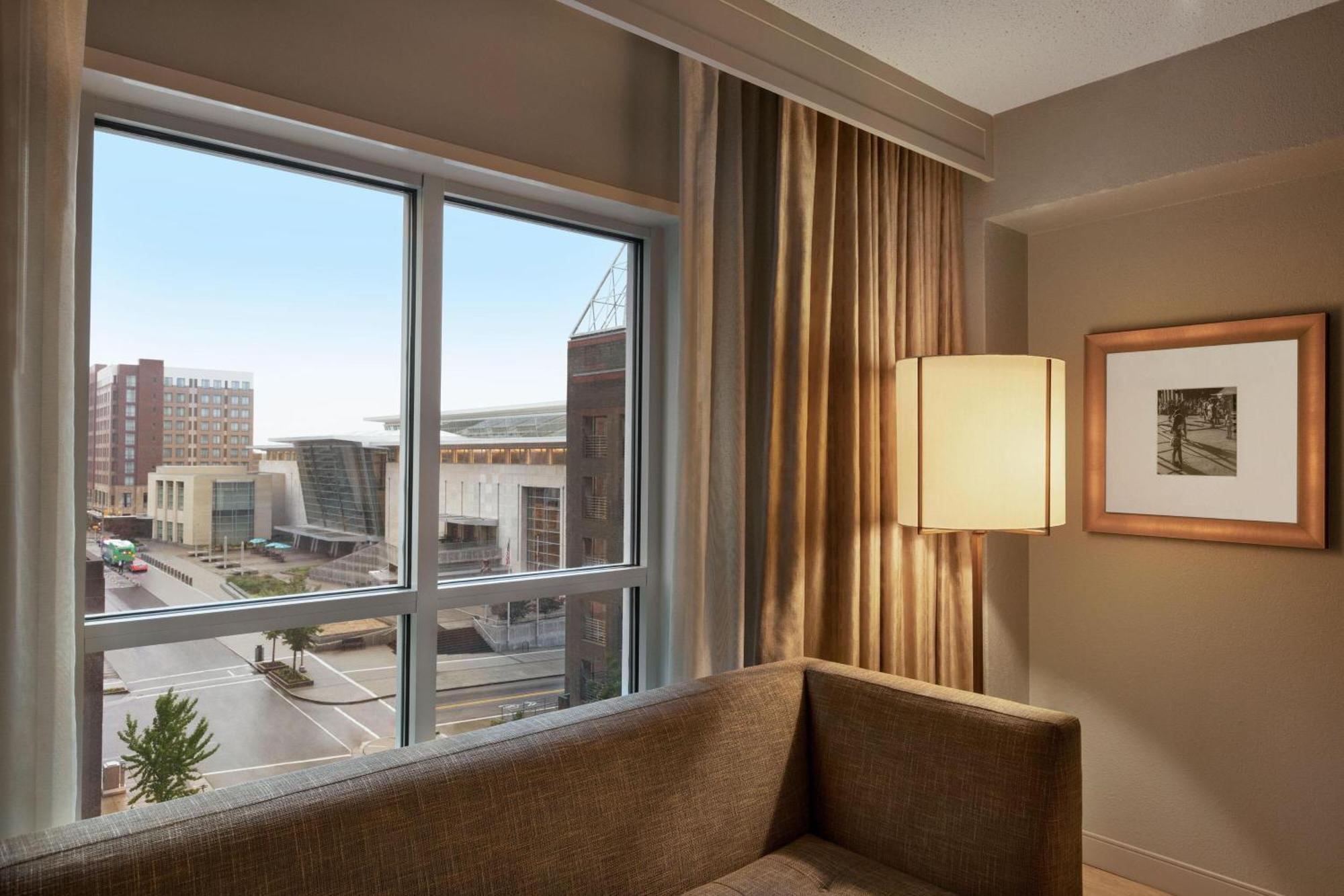 Sheraton Raleigh Hotel Ngoại thất bức ảnh